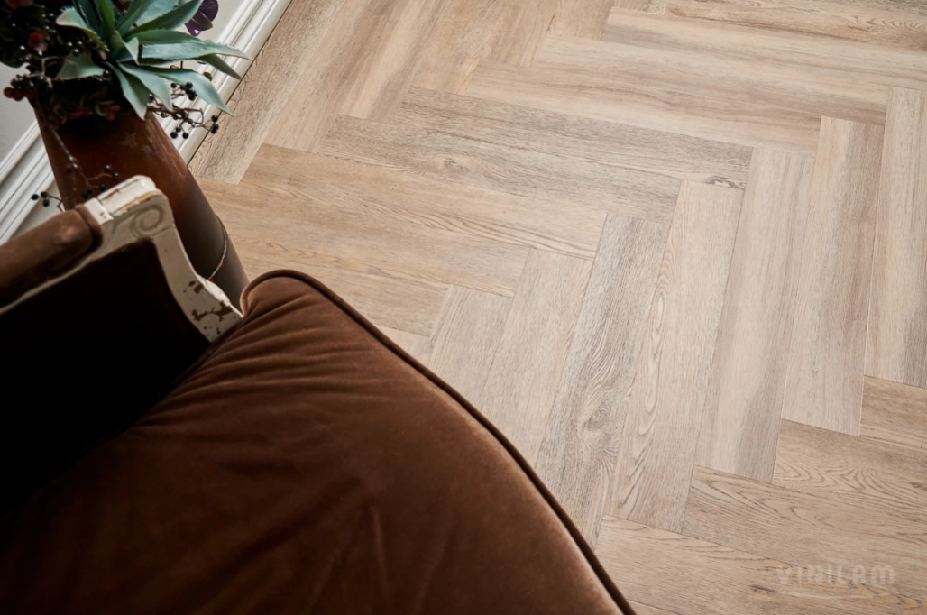 Виниловый пол Vinilam Parquet Herringbone Glue IS11133 Паркет Северный