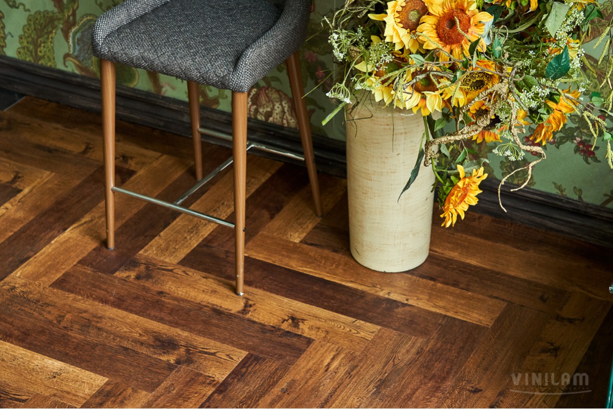 Виниловый пол Vinilam Parquet Herringbone Парижский Паркет IS11155